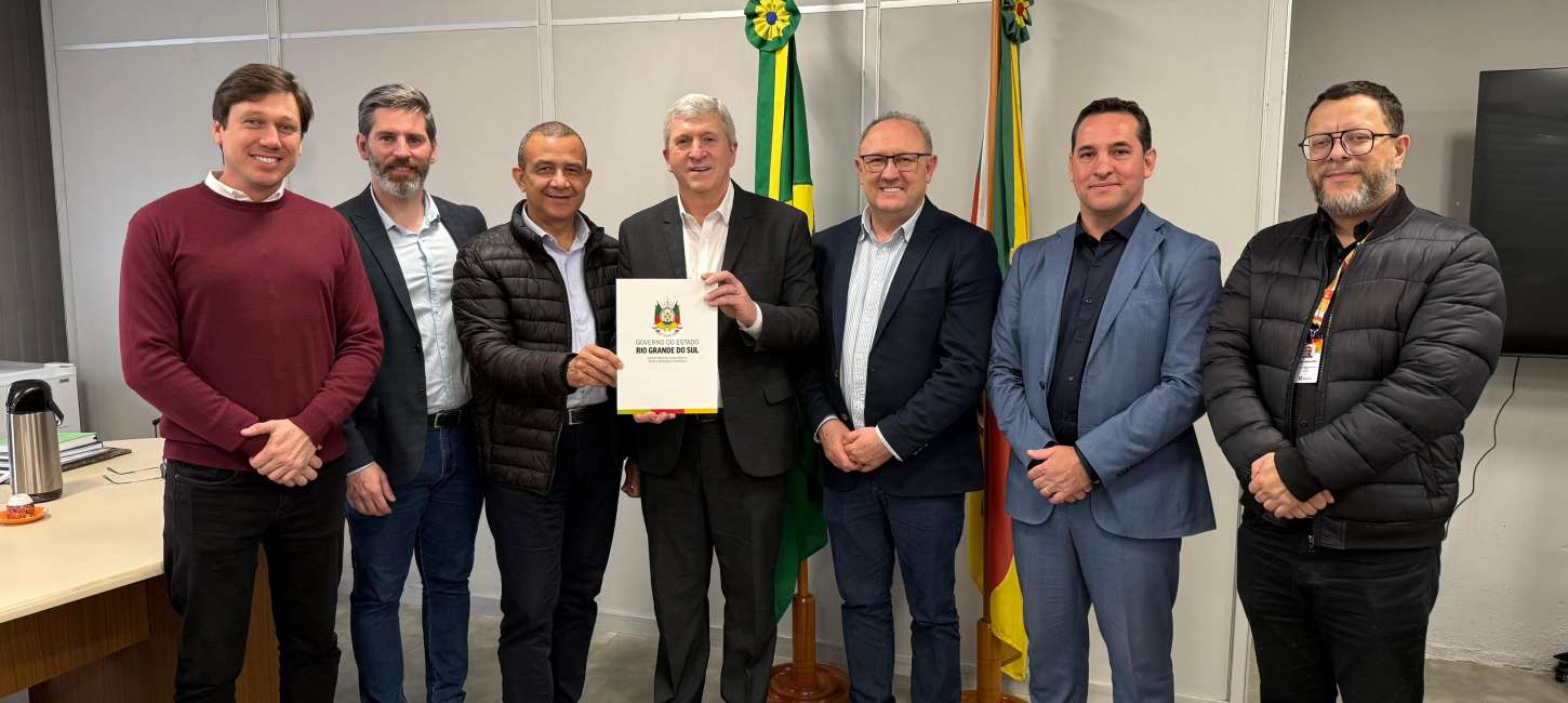 Prefeito Big assina convênio para construção de poço artesiano em Tapejara