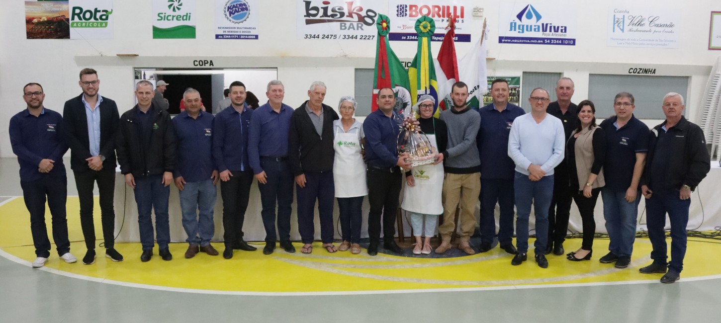 Executivo participa de Sessão Itinerante da Câmara de Vereadores de Tapejara