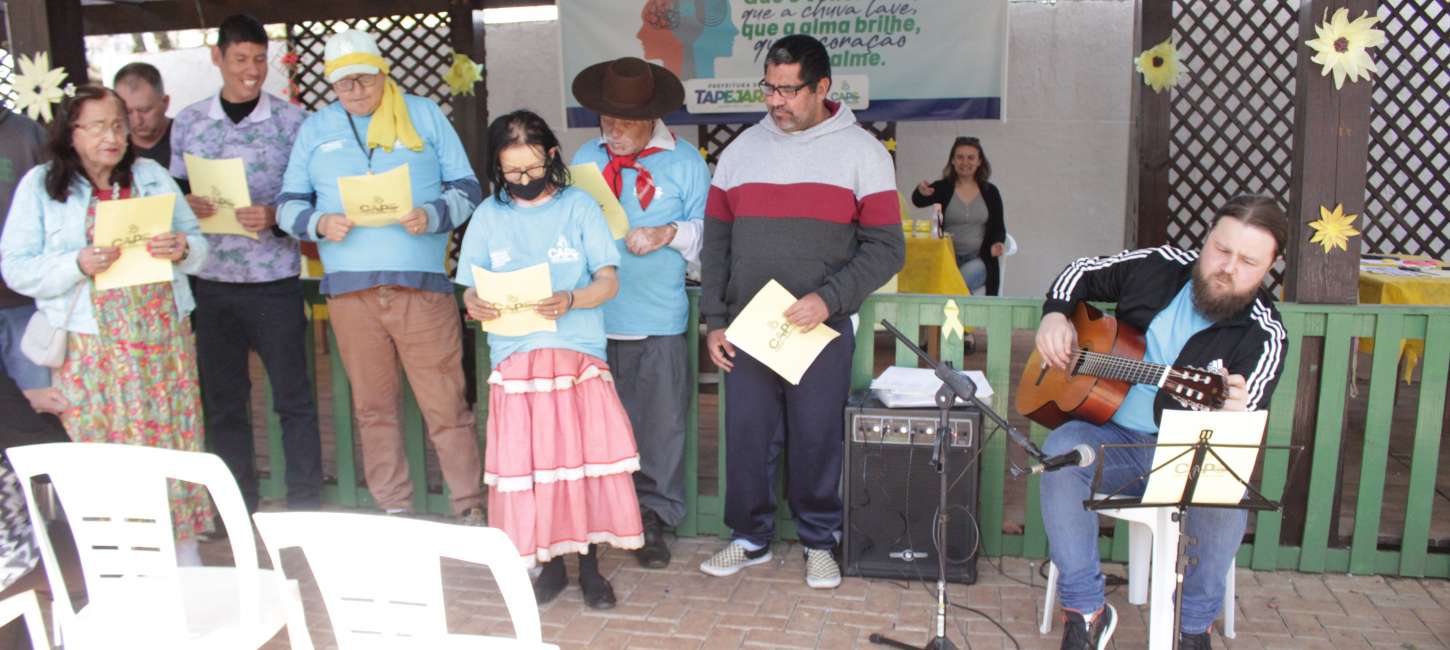 Caps promove feira de saúde mental na Praça Silvio Ughini