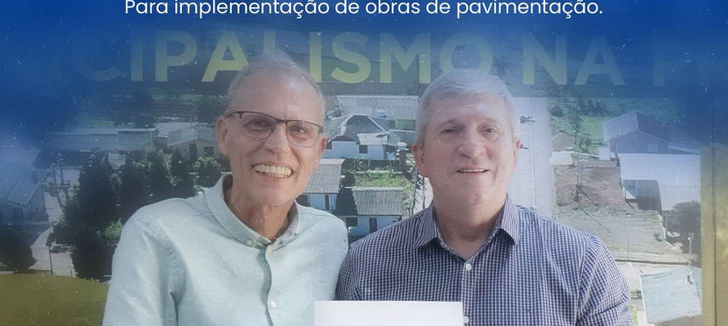 Prefeito Big e secretário Rafael Mallmann assinam convênio para obra de pavimentação em Tapejara