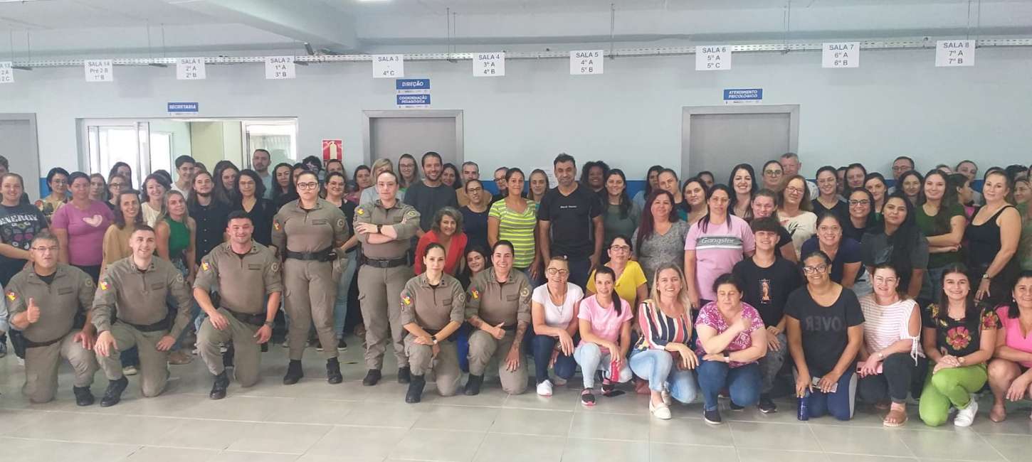 Treinamento promovido pela Secretaria de Educação e Brigada Militar reforça prevenção à violência nas escolas