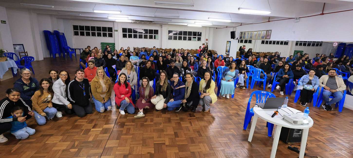 Encontro de Gestantes em Tapejara Reúne Mais de 150 Pessoas em Noite de Informação e Acolhimento