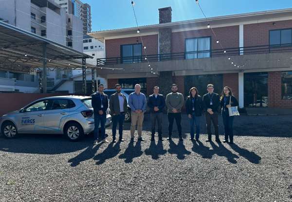Arquitetos da FIERGS visitam futuras instalações da Escola SENAI em Tapejara